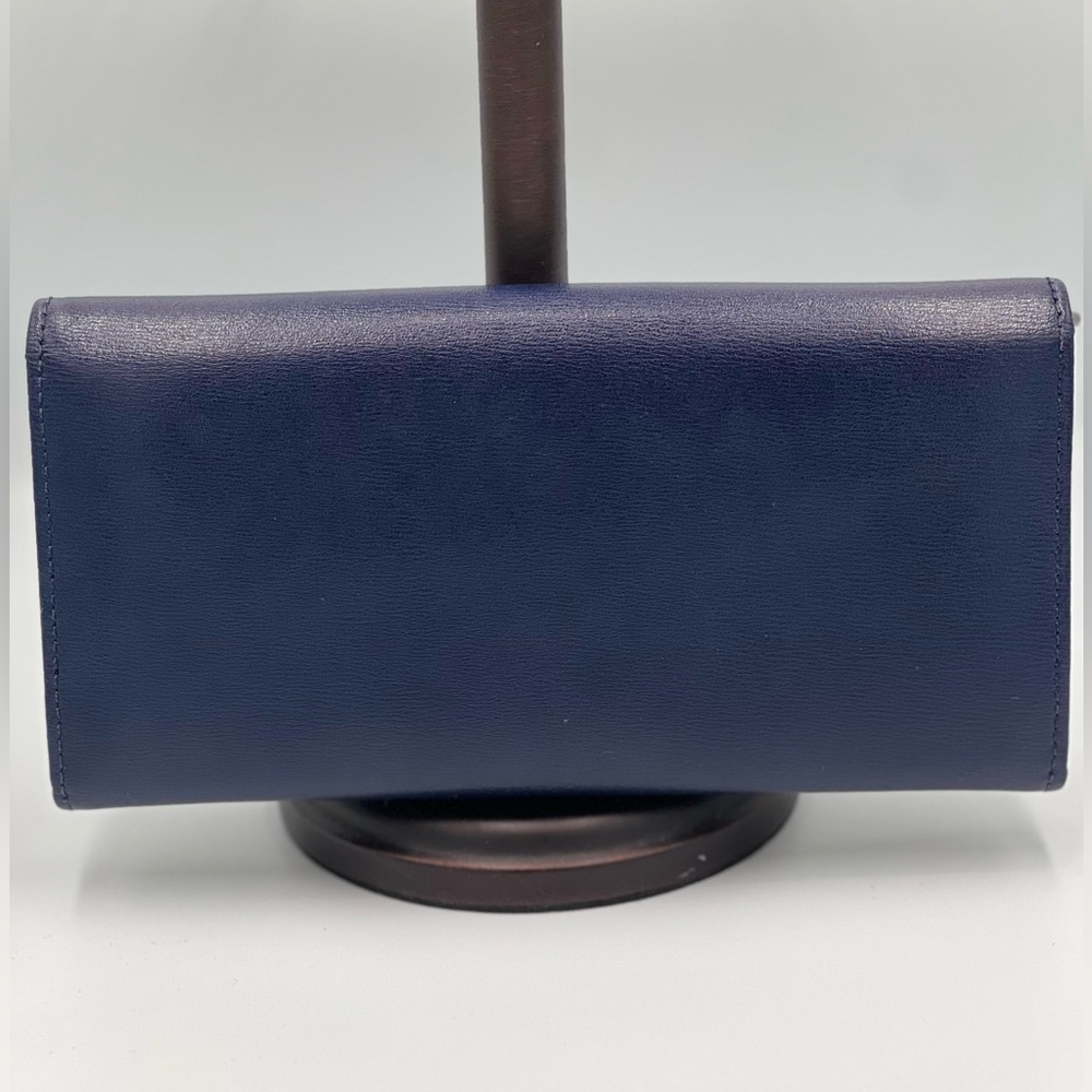 Salvatore Ferragamo Gancini Leather long wallet - Picture 3 of 9